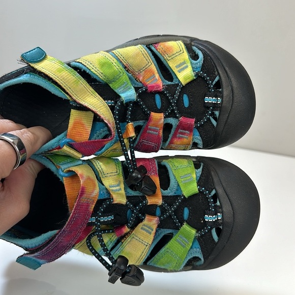 Keen Rainbow Tie Dye Newport H2 Sandals Size 2 - Picture 15 of 16